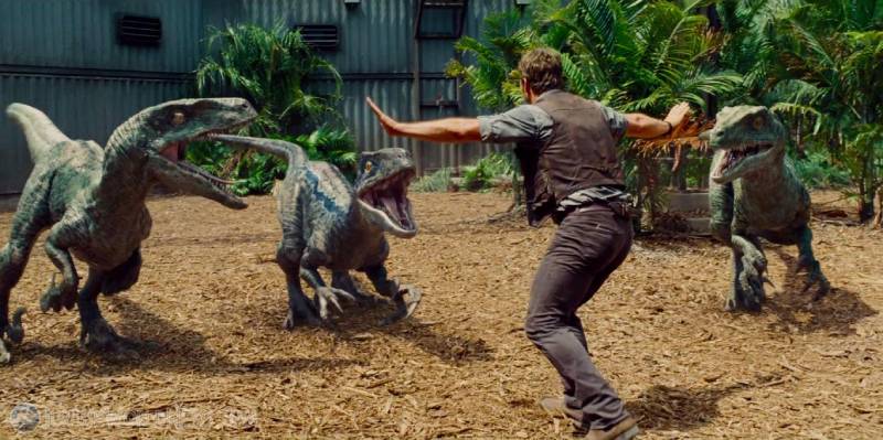 Jurassic World 2015 Full Movie In Hindi Dubbed Download