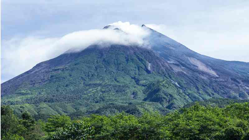  Zum Titlis Merapi Wanderausflug In Die Berghänge Ab Yogyakarta