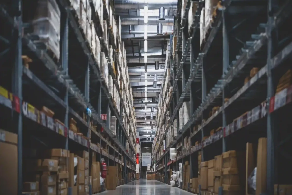 Is It Time for You To Rent A Small Business Warehouse